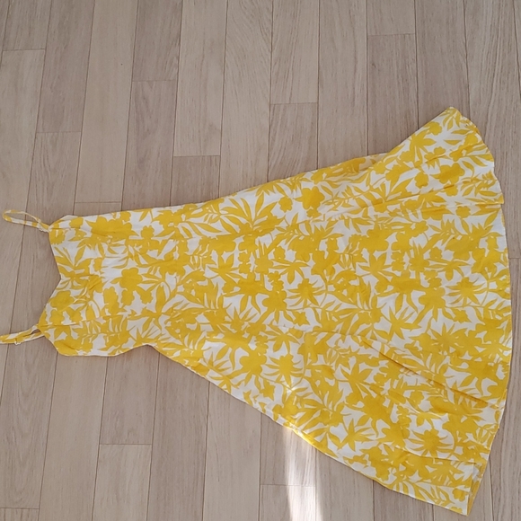 Summery yellow and white Dynamite dress - Picture 1 of 2